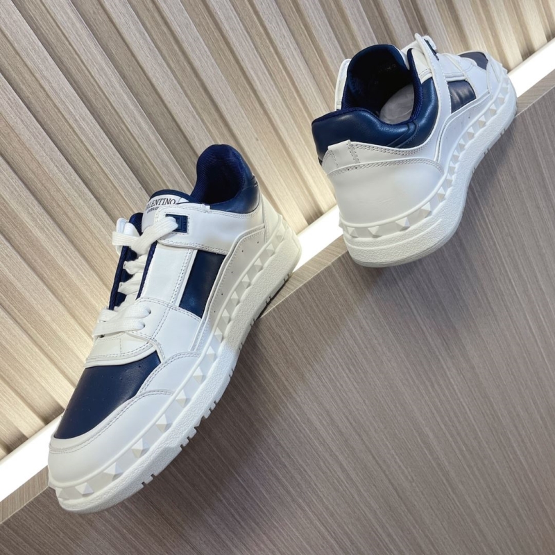 Valentino Sneakers